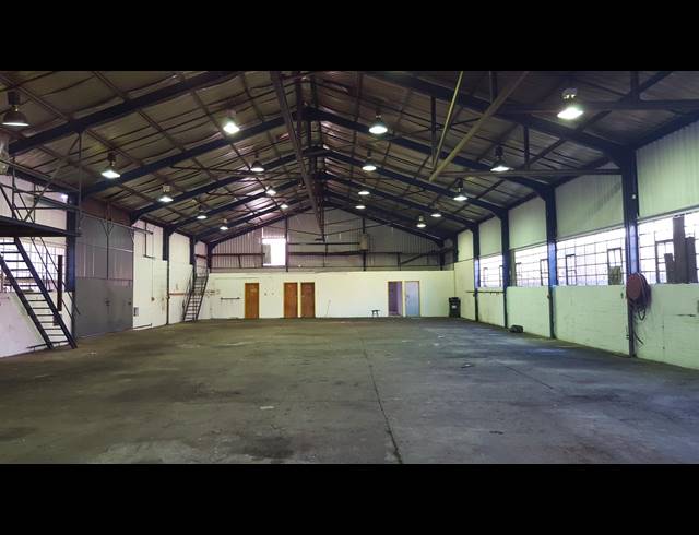 730M² FACTORY SOLD IN STIKLAND
